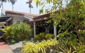 Alexandra Family Villa